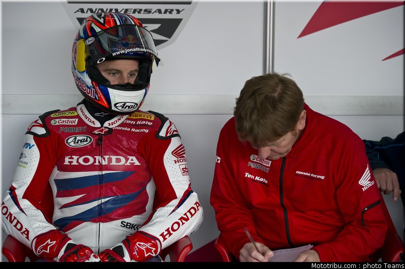 superbike_rea_017_imola_2012