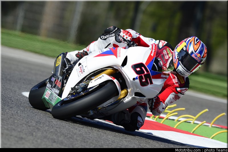 superbike_rea_020_imola_2012