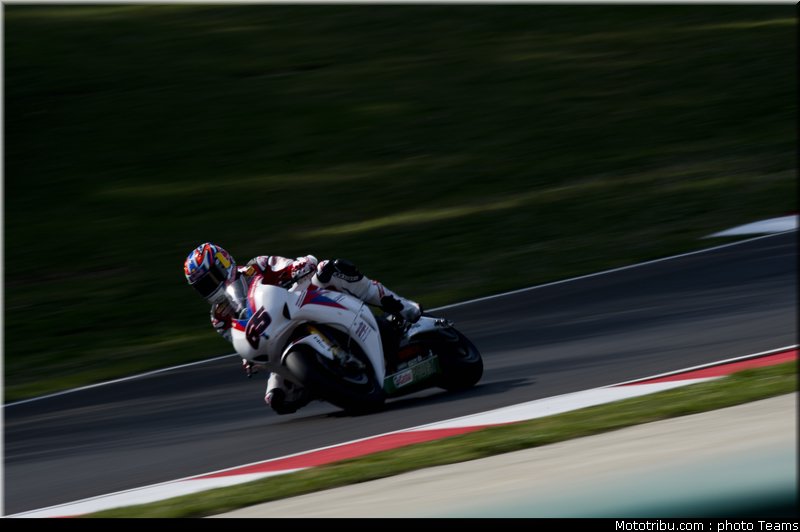 superbike_rea_027_imola_2012