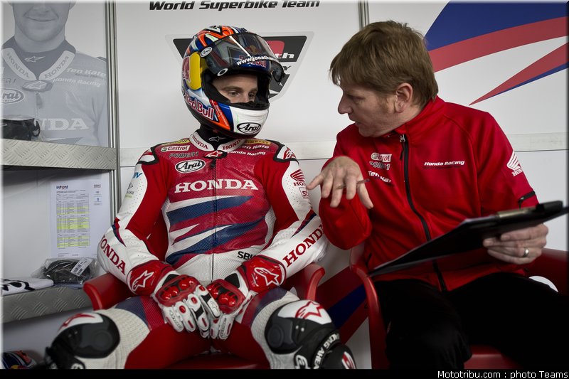 superbike_rea_033_imola_2012