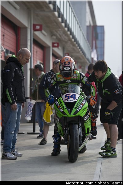 supersport_sofuoglu_014_imola_2012