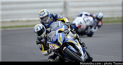 1000_superstock_barrier_001_imola_2012.jpg