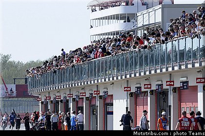 superbike_ambiance_004_imola_2012.jpg