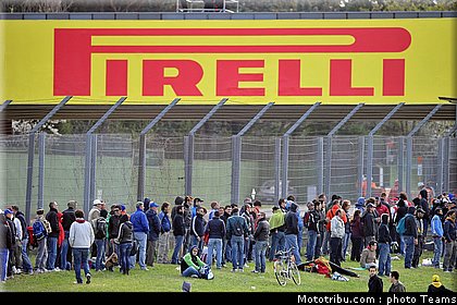 superbike_ambiance_006_imola_2012.jpg