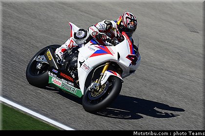 superbike_aoyama_014_imola_2012.jpg