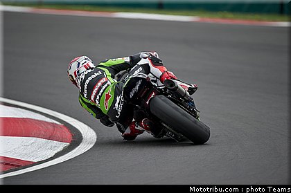 superbike_lascorz_008_imola_2012.jpg