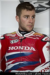superbike_rea_031_imola_2012.jpg