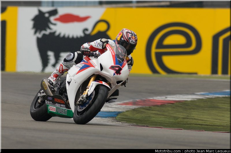 superbike_aoyama_002_pays_bas_assen_2012