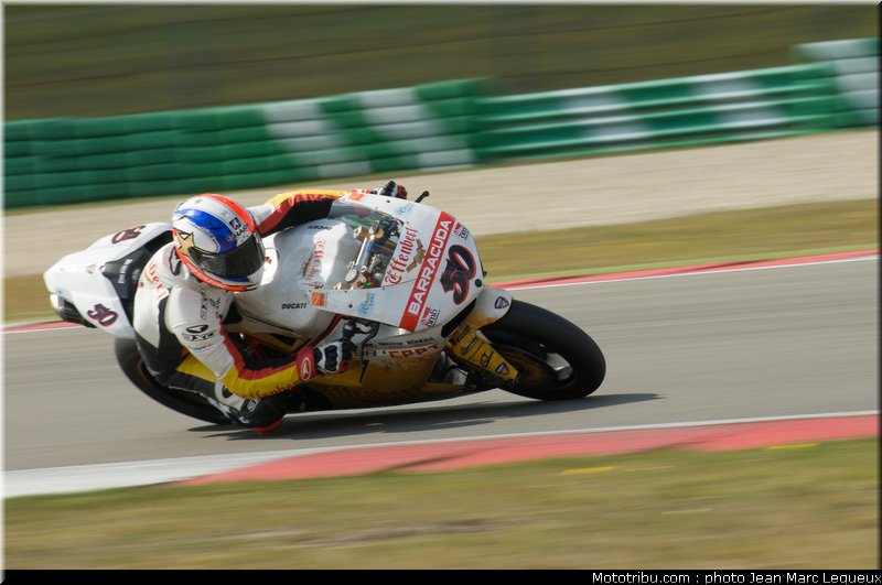 superbike_guintoli_001_pays_bas_assen_2012