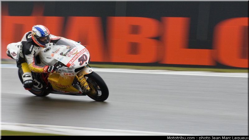 superbike_guintoli_003_pays_bas_assen_2012