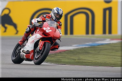 1000_superstock_coghlan_001_pays_bas_assen_2012.jpg