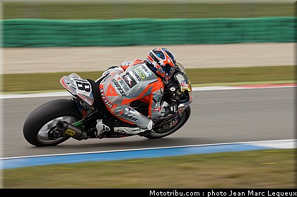 superbike_aitchinson_004_pays_bas_assen_2012.jpg