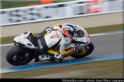 superbike_guintoli_002_pays_bas_assen_2012.jpg