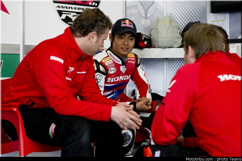 superbike_aoyama_001_pays_bas_assen_2012