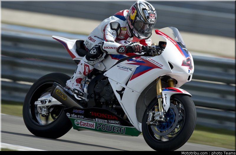 superbike_aoyama_011_pays_bas_assen_2012