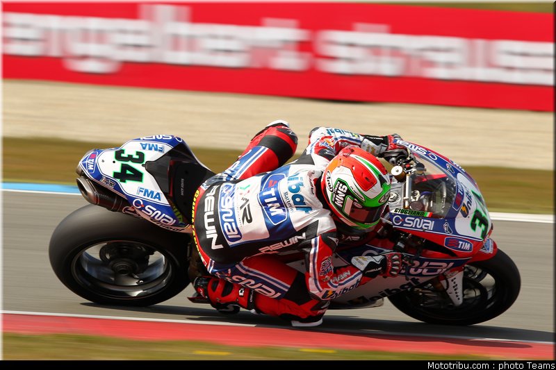 superbike_giugliano_002_pays_bas_assen_2012