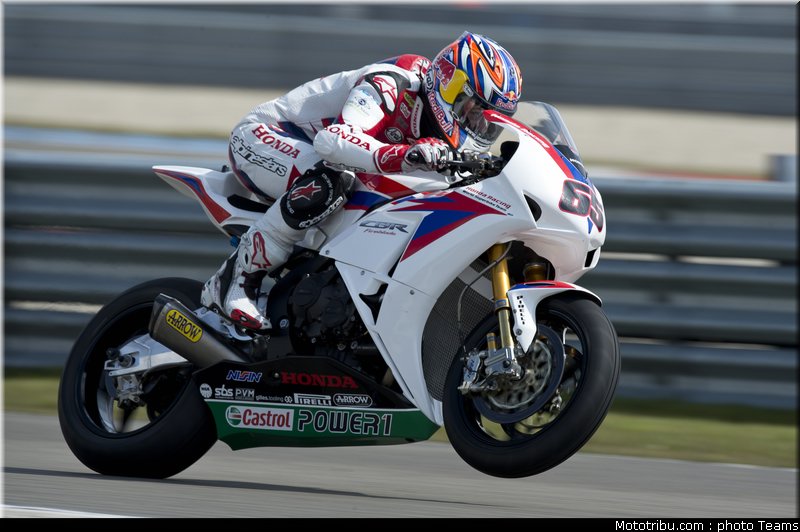 superbike_rea_022_pays_bas_assen_2012