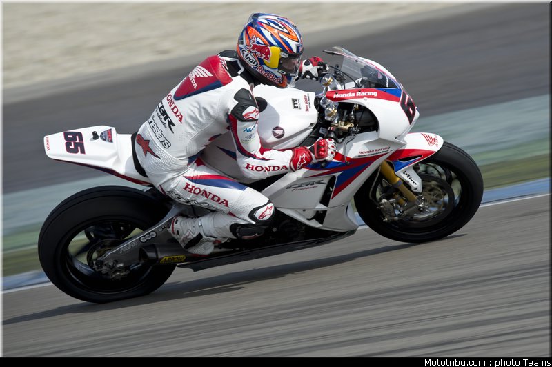 superbike_rea_023_pays_bas_assen_2012