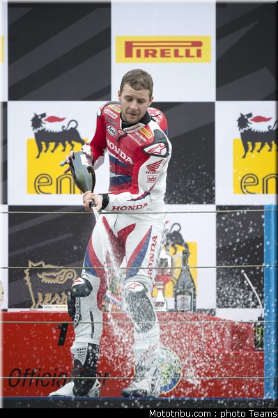 superbike_rea_032_pays_bas_assen_2012