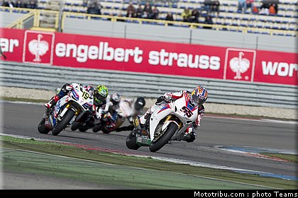 superbike_045_pays_bas_assen_2012.jpg