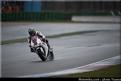 superbike_aoyama_007_pays_bas_assen_2012.jpg