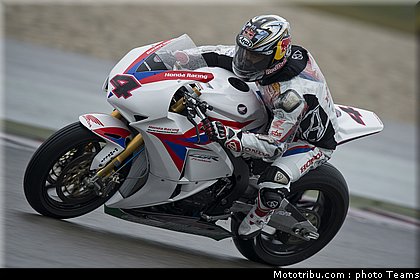 superbike_aoyama_008_pays_bas_assen_2012.jpg
