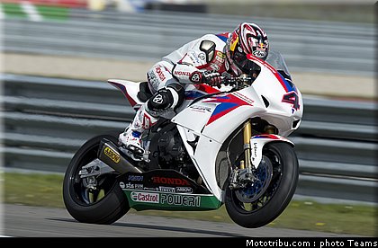 superbike_aoyama_014_pays_bas_assen_2012.jpg