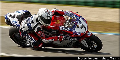 superbike_checa_001_pays_bas_assen_2012.jpg
