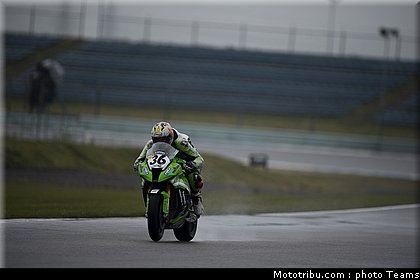 superbike_mercado_002_pays_bas_assen_2012.jpg