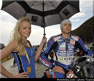 superbike_pitbabe_008_pays_bas_assen_2012.jpg