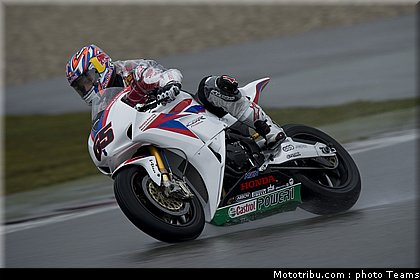 superbike_rea_016_pays_bas_assen_2012.jpg