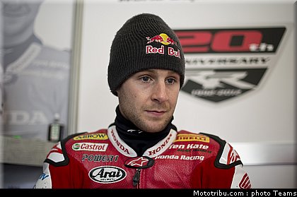 superbike_rea_025_pays_bas_assen_2012.jpg
