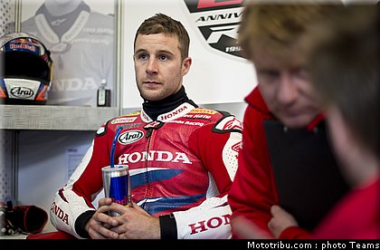 superbike_rea_026_pays_bas_assen_2012.jpg