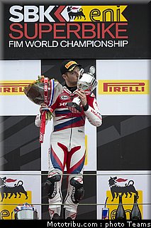 superbike_rea_029_pays_bas_assen_2012.jpg