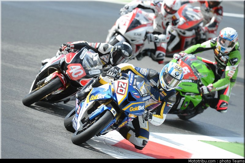 1000_superstock_001_italie_monza_2012