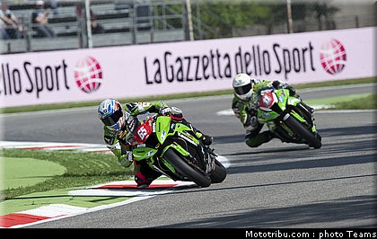 1000_superstock_003_italie_monza_2012.jpg