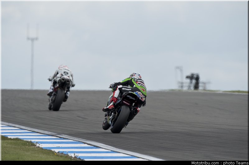 superbike_baz_012_wsbk_2012_angleterre_donington