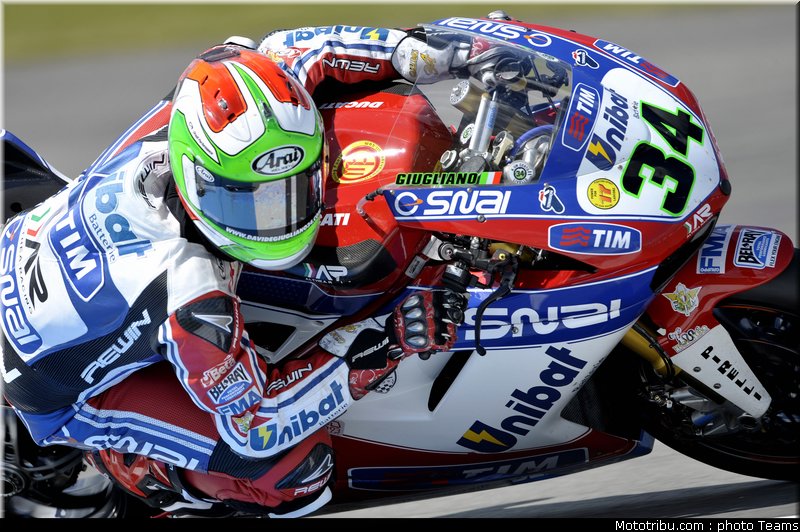 superbike_giugliano_006_wsbk_2012_angleterre_donington