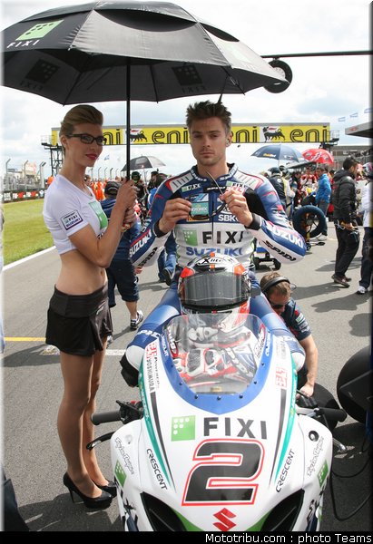 superbike_pitbabe_001_wsbk_2012_angleterre_donington