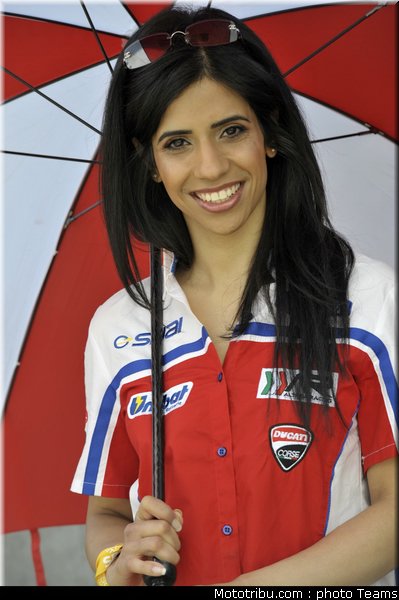 superbike_pitbabe_006_wsbk_2012_angleterre_donington