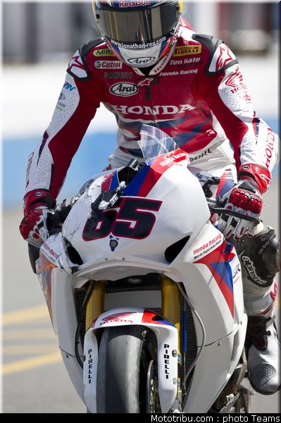 superbike_rea_003_wsbk_2012_angleterre_donington