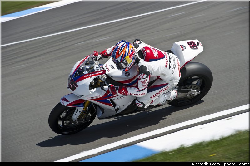 superbike_rea_004_wsbk_2012_angleterre_donington
