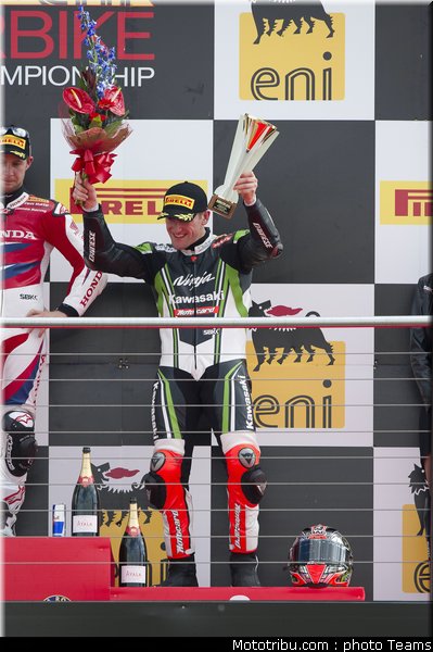 superbike_sykes_022_wsbk_2012_angleterre_donington