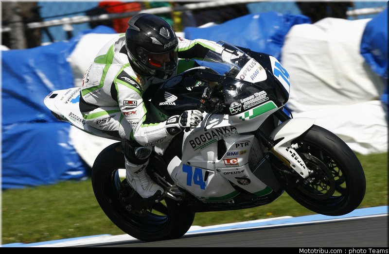 supersport_clarke_008_wsbk_2012_angleterre_donington