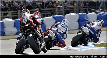 superbike_008_wsbk_2012_angleterre_donington.jpg