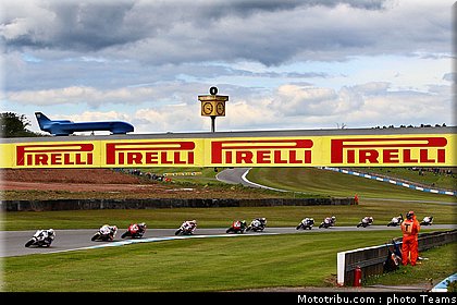 superbike_013_wsbk_2012_angleterre_donington.jpg