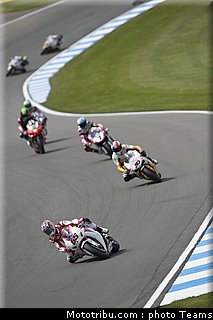superbike_035_wsbk_2012_angleterre_donington.jpg