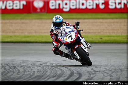superbike_checa_002_wsbk_2012_angleterre_donington.jpg