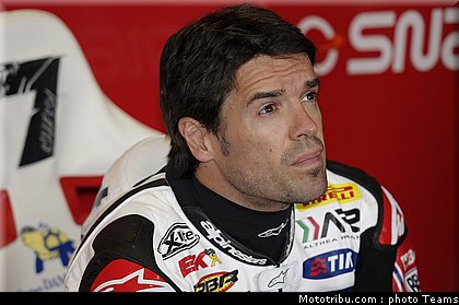 superbike_checa_010_wsbk_2012_angleterre_donington.jpg
