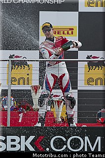 superbike_rea_008_wsbk_2012_angleterre_donington.jpg